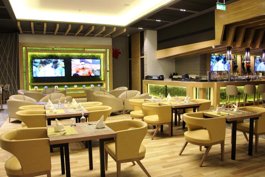 Ramee Rose Hotel Manama Exterior photo