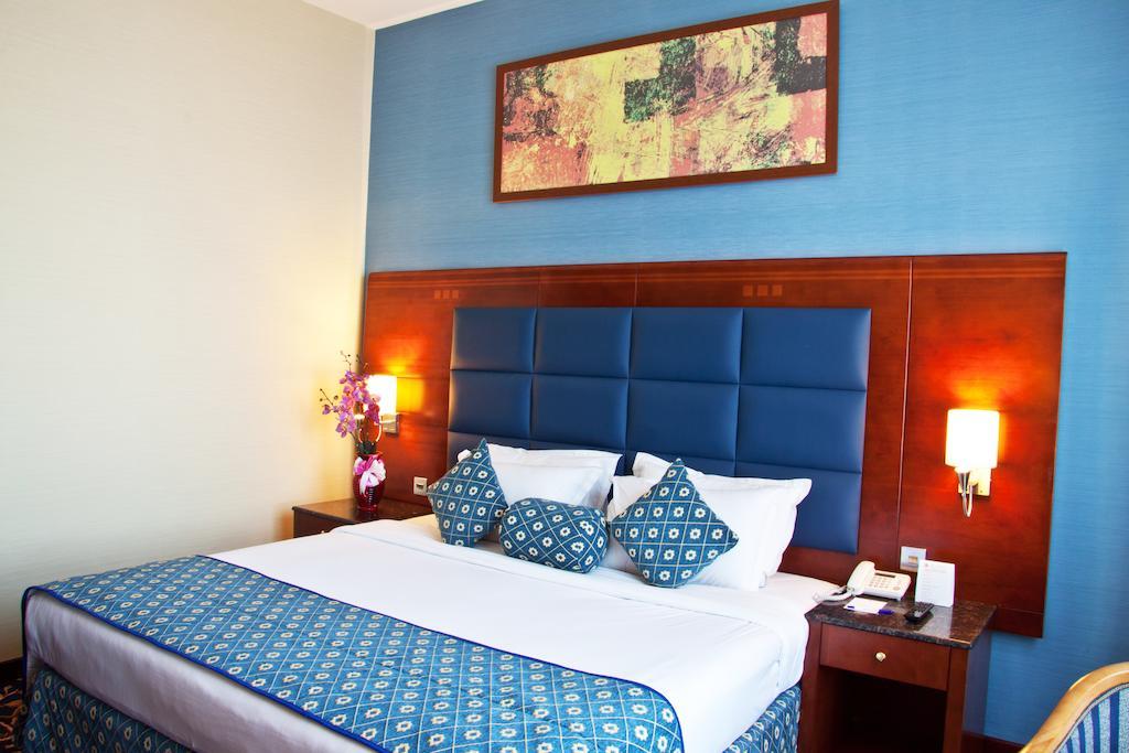 Ramee Rose Hotel Manama Exterior photo
